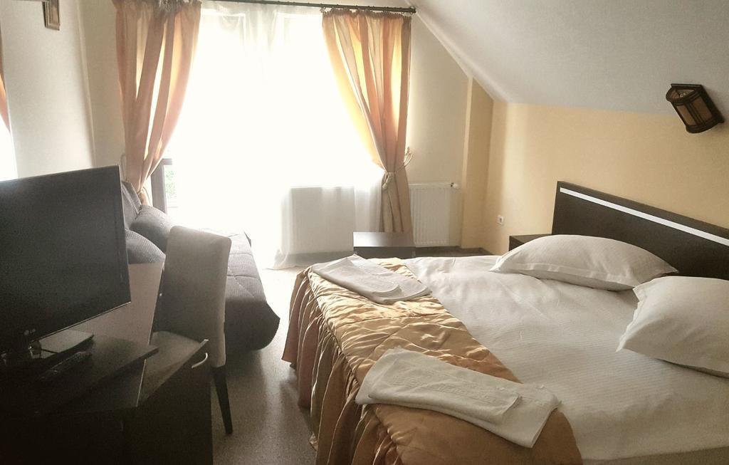 Hotel Mont Blanc à Predeal Extérieur photo